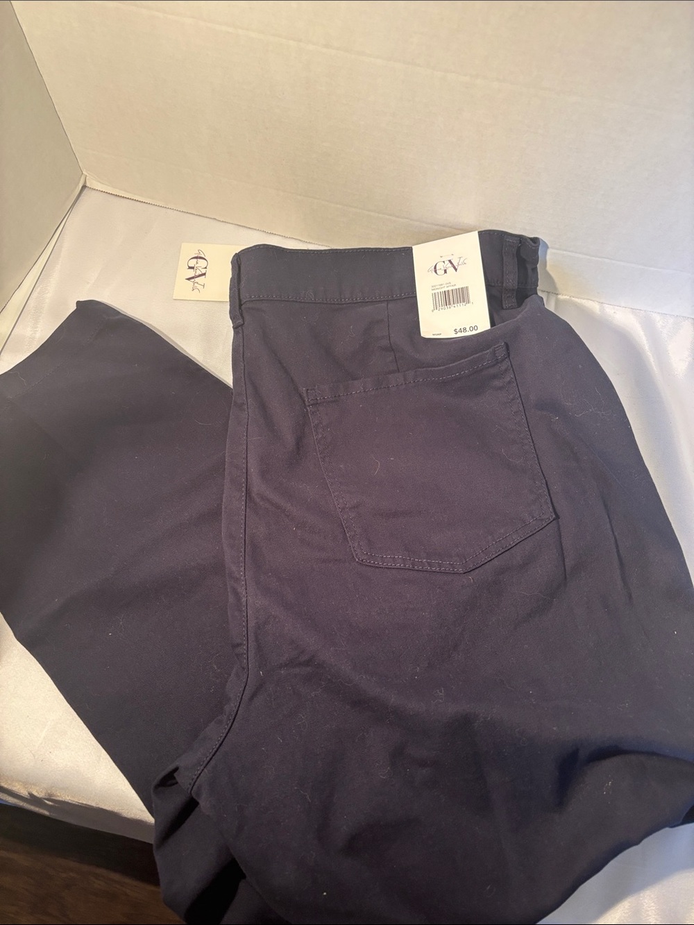 Gloria Vanderbilt Straight Leg Pants in Deep Navy